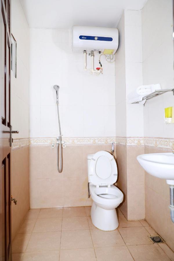 Van Xuan Hotel Hanoi Buitenkant foto