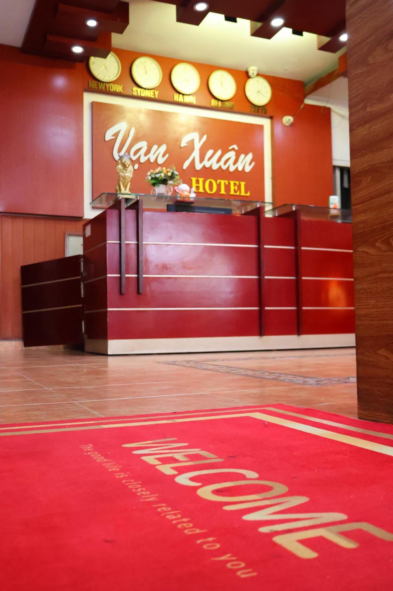 Van Xuan Hotel Hanoi Buitenkant foto