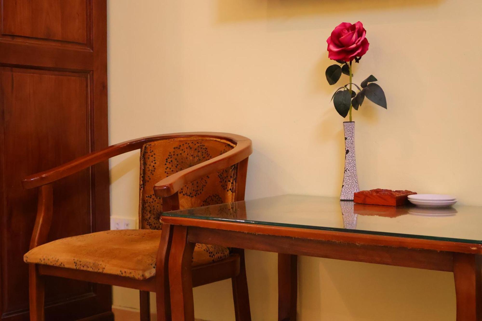 Van Xuan Hotel Hanoi Buitenkant foto