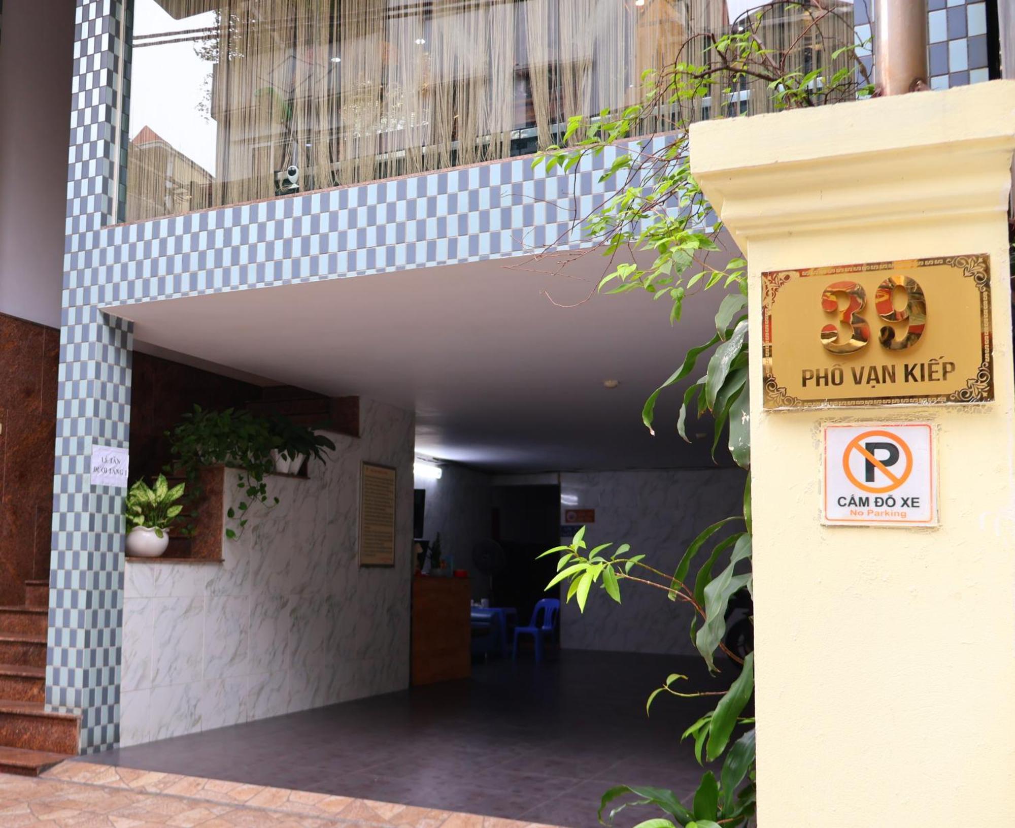 Van Xuan Hotel Hanoi Buitenkant foto